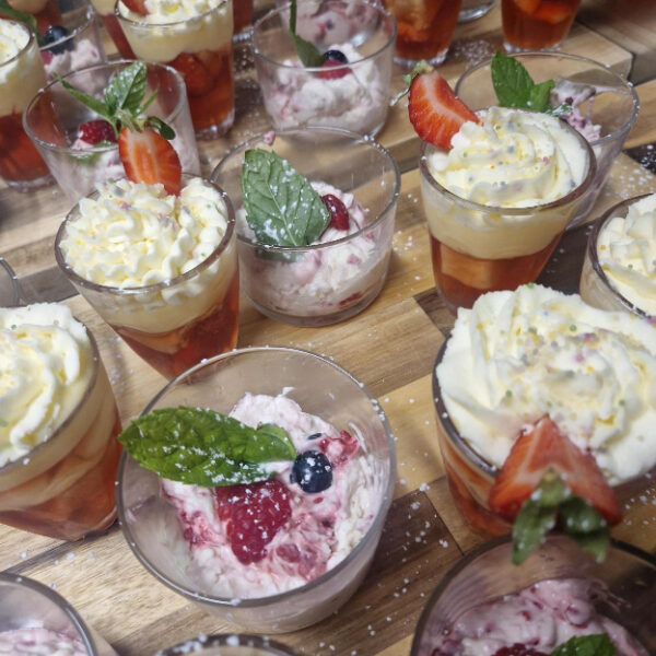 SummerDesserts trifle+EtonMess